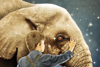 NUKU teatris on detsembrikuus laval kummitus ja elevant