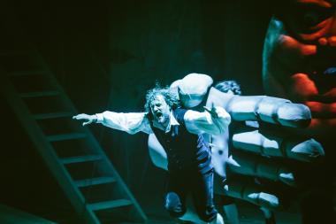 Kummast otsast on õige alustada muna koorimist?