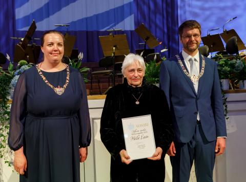 Tallinna teeneka kultuuritegelase preemia pälvis Helle Laas